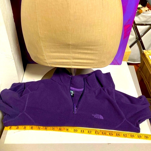 The north face purple top medium - Picture 11 of 12